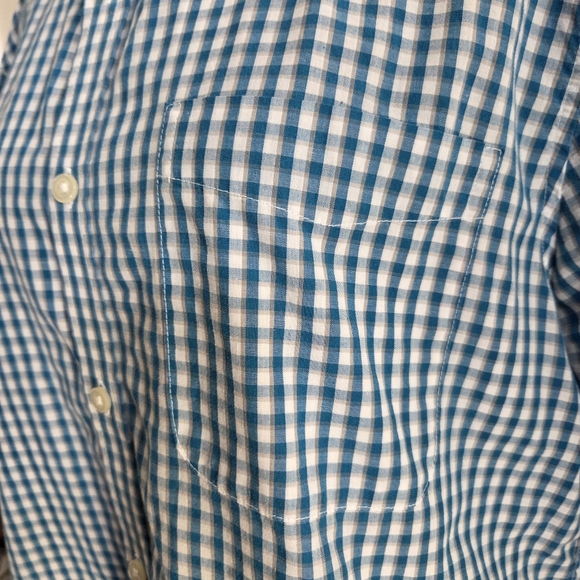 Denver Hayes Mens Blue and White Casual Button Down Shirt Size Med - Picture 3 of 6